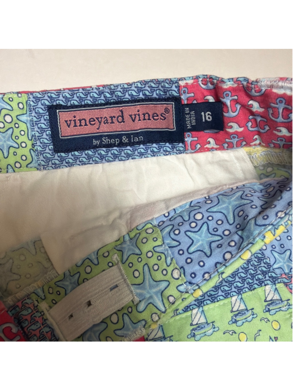Boys Vineyard Vines Shep & Ian Patchwork Beach Sailing Shorts 16 Nautical Sea - Picture 3 of 6
